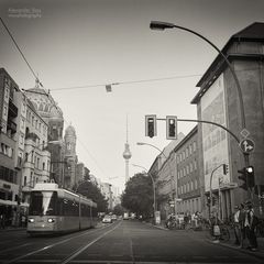 Analoge Schwarzweiss-Fotografie: Berlin - Oranienburger Strasse