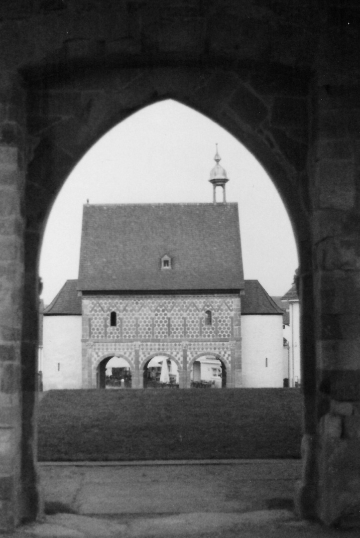 Analoges Experiment: Torhalle des Kloster Lorsch