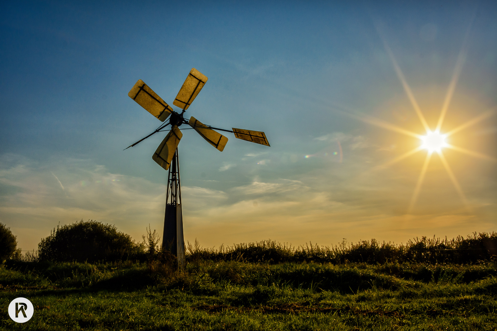 Analoges Windrad im Ochsenmoor am Dümmer