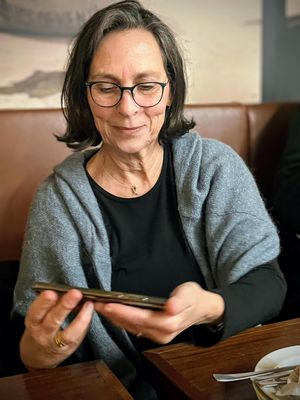 Anastasia eine langjährige Studienfreundin von Sabine.