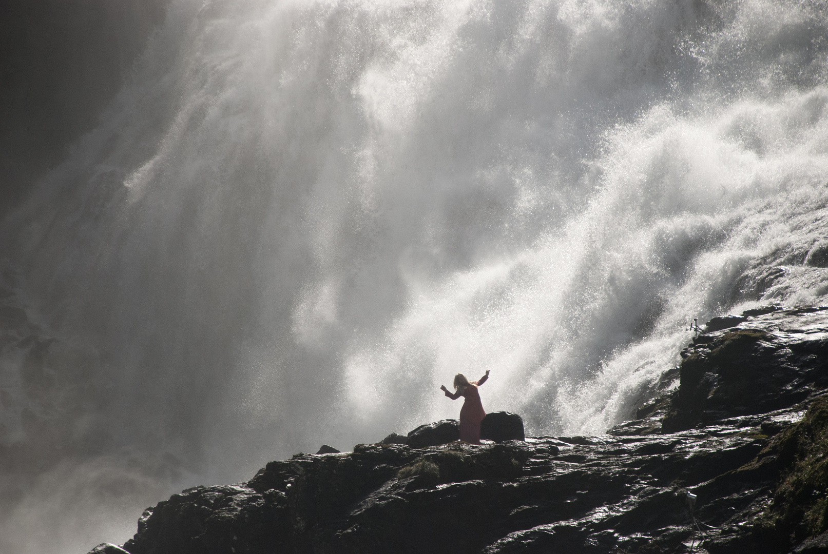 Anbetung des Wasserfalls