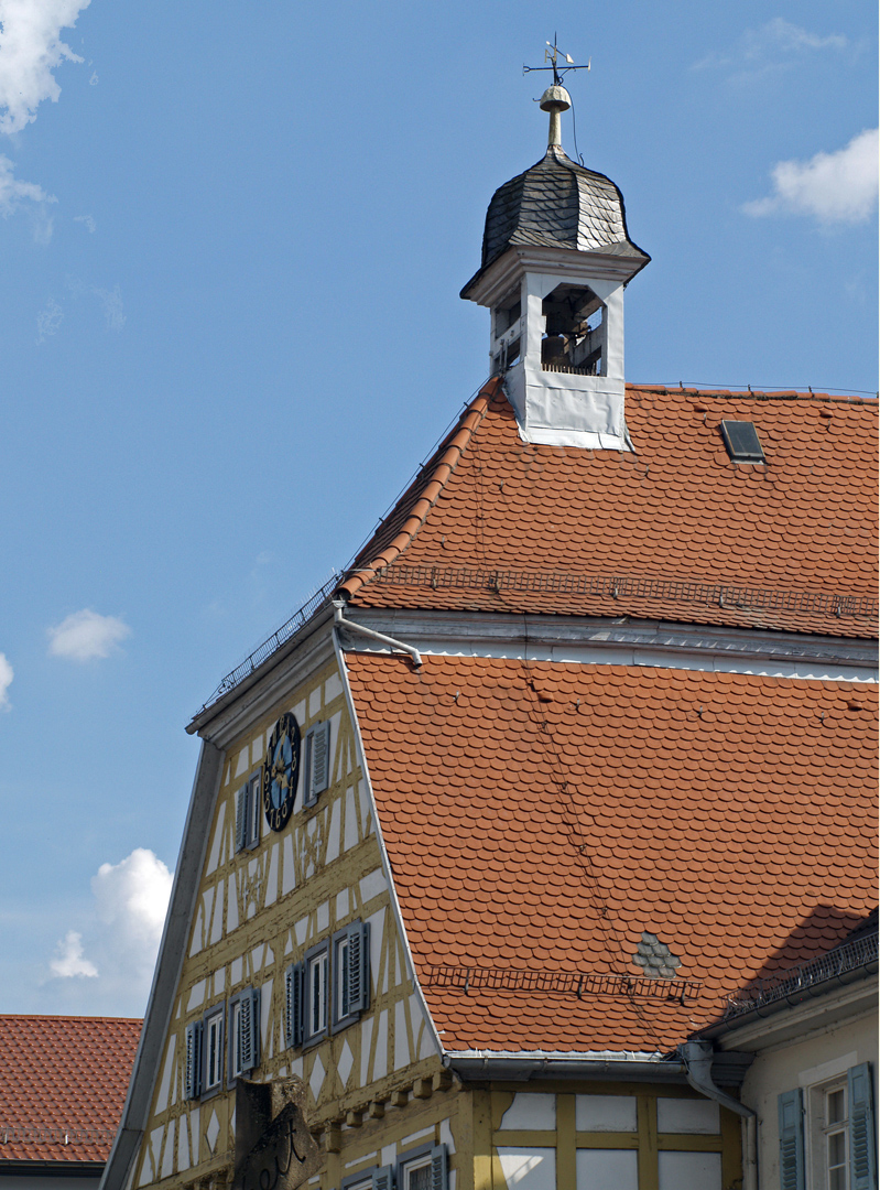  Ancien hôtel de ville de Sinsheim  --  Früheres Rathaus von Sinsheim