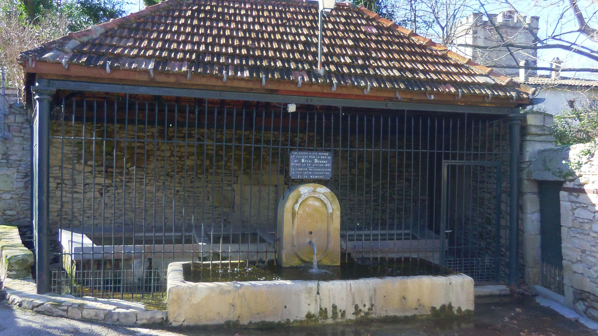 Ancien lavoir de Langlade