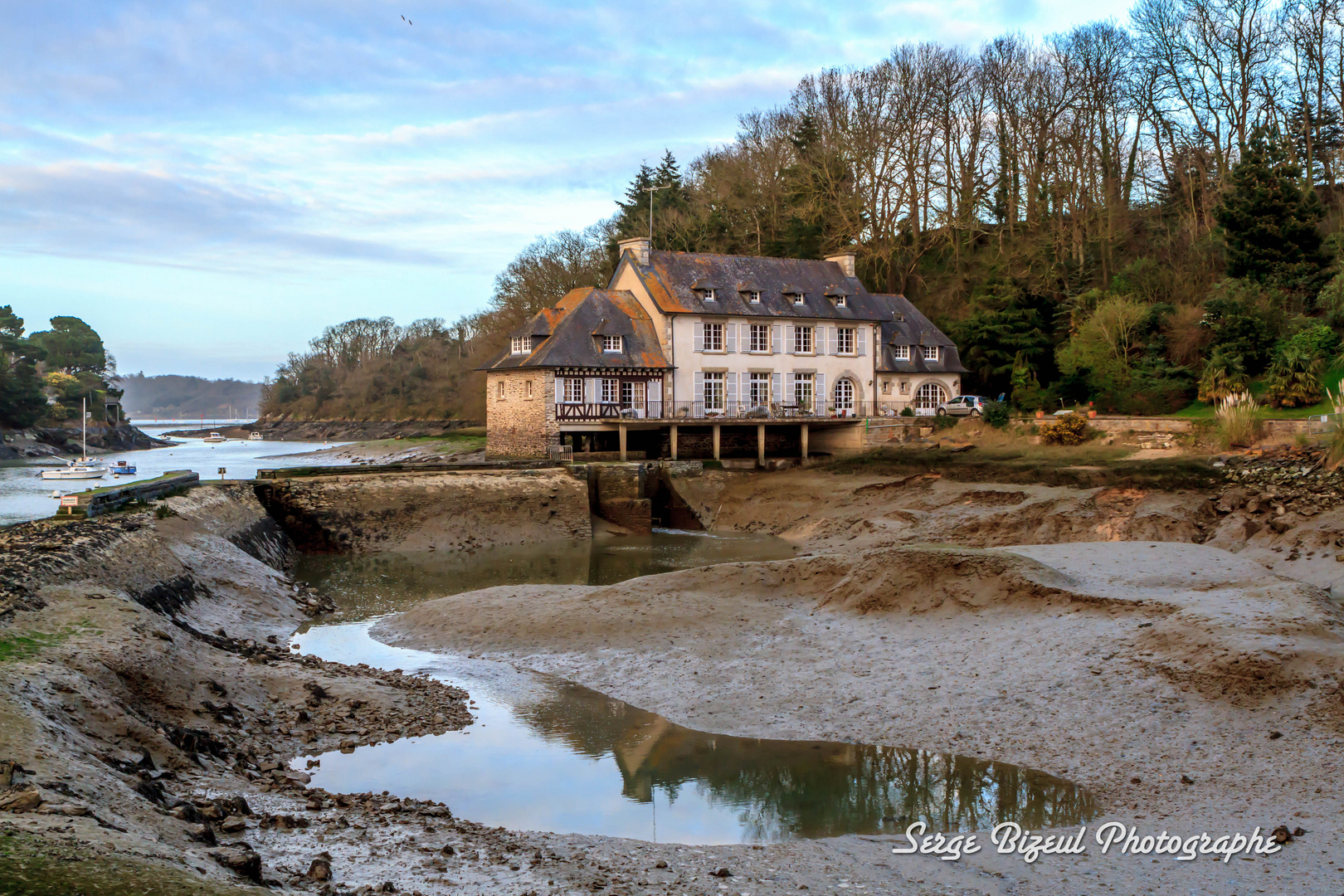 Ancien Moulin en bord de Rance