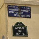 Ancienne plaque émaillée de l'Automobile Club d'Ile de France à Montmartre 