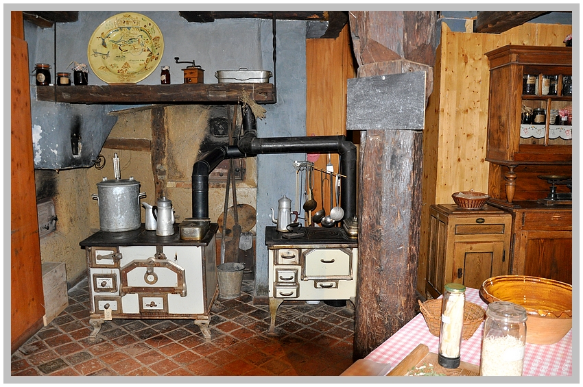 Anciennes cuisinières jumelées !