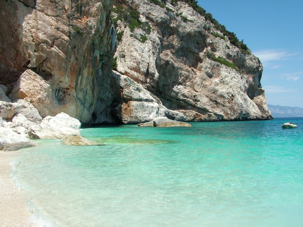 ancora la fantastica Sardegna! -Cala Mariolu-