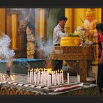 Andacht in der Shwedagon