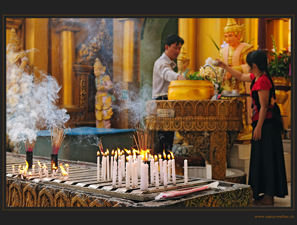 Andacht in der Shwedagon