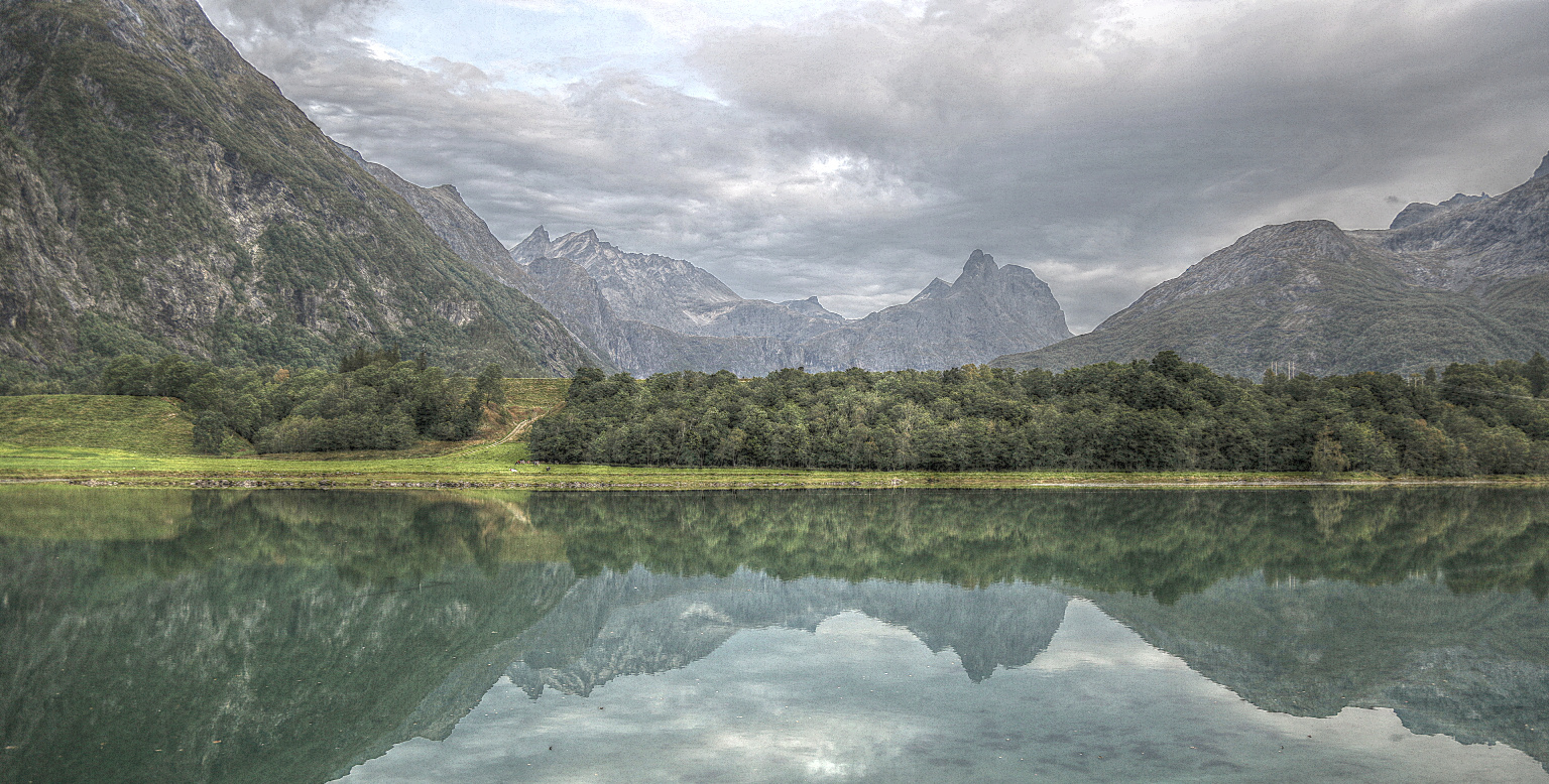 ***Andalsnes***