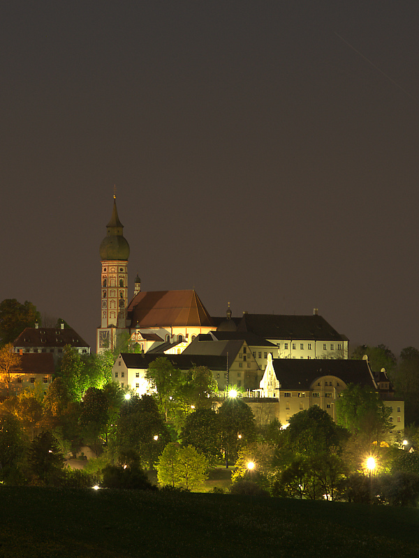 Andechs im Mondlicht