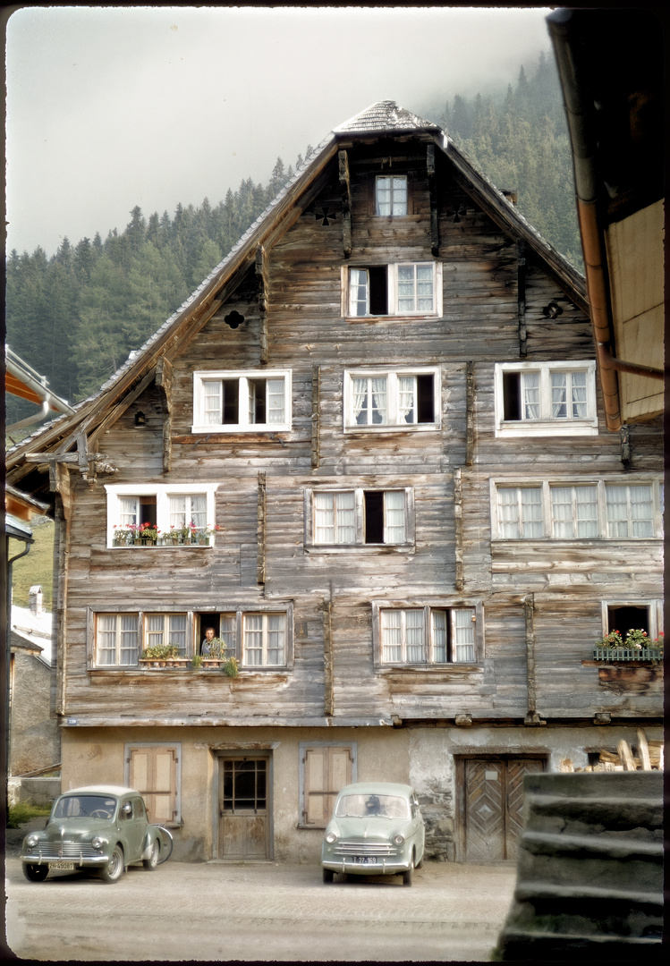 Andermatt im Nebel 1957