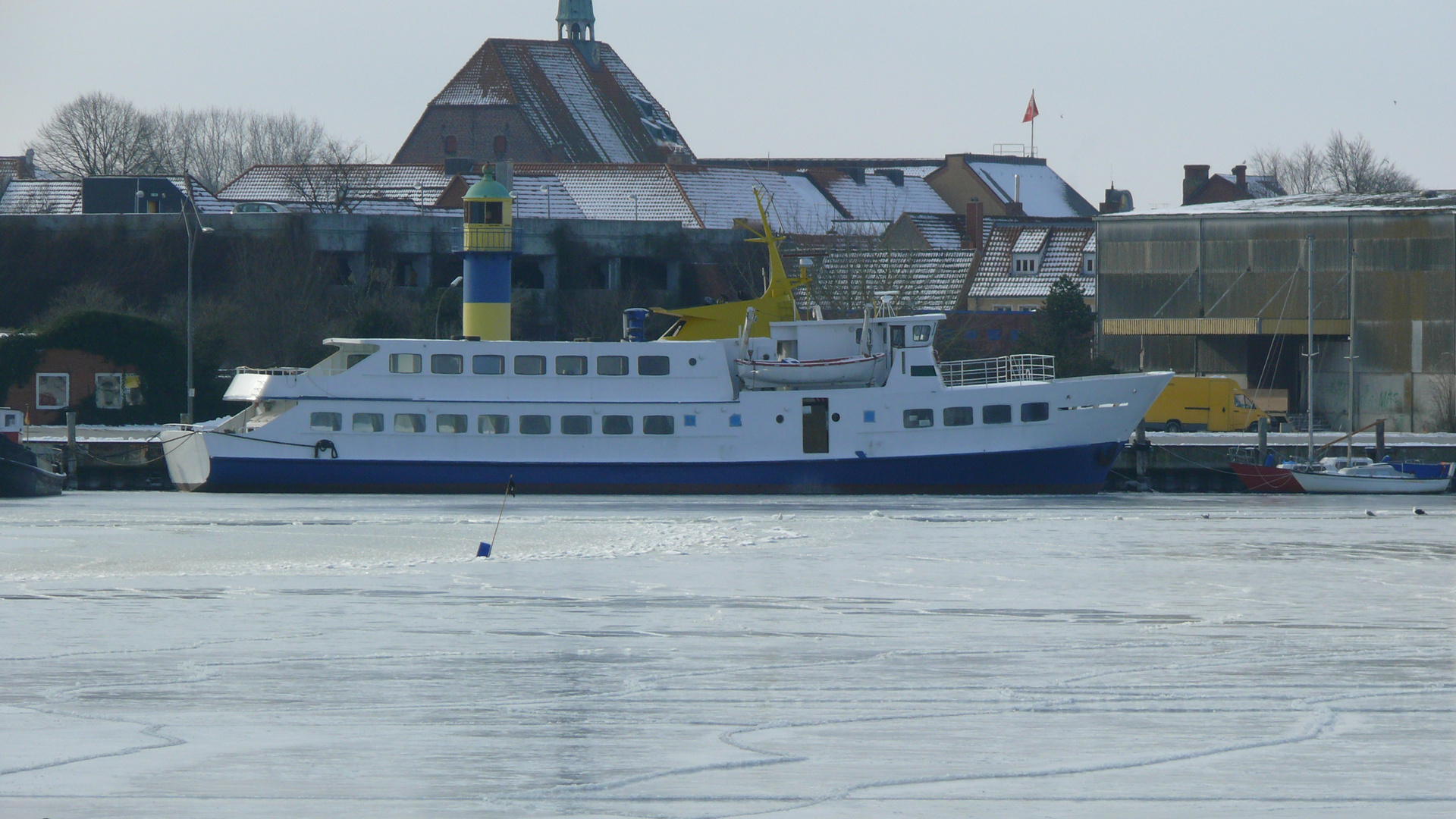 Andreas Gayk ein altes Butterfahrts- Schiff aus den 70er Jahren