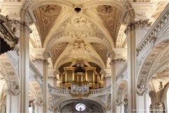 Andreaskirche ist eine Klosterkirche in der Altstadt von Düsseldorf ...