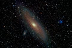 Andromeda-Galaxie (Gesamtbelichtungszeit 4,7 h mit DSLR)