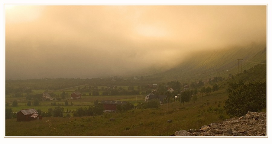 Anfang einer Nebelwand - Lofoten