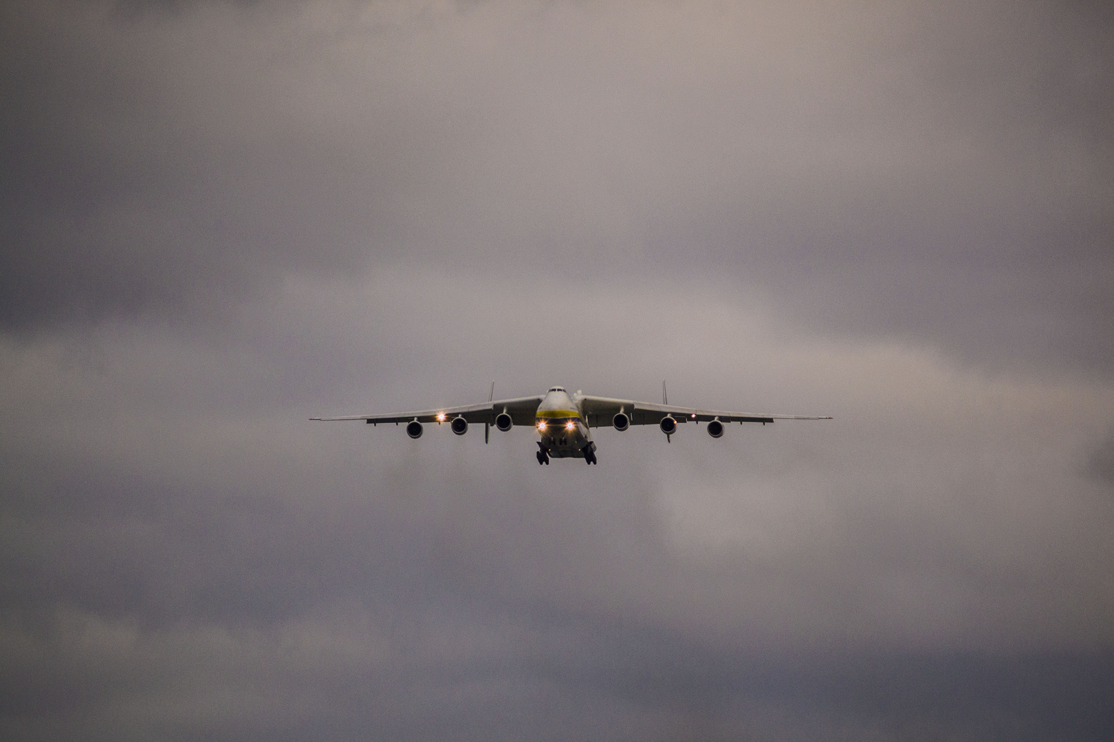 Anflug Antonov 225