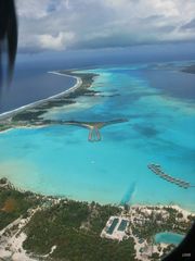 Anflug auf Bora Bora / S'approcher Bora Bora