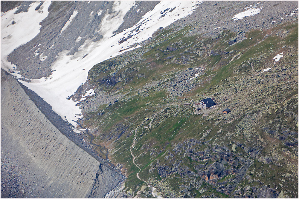 Anflug auf die Boval-Hütte 2'495 m ü. M.