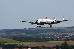 Anflug der Super Connie