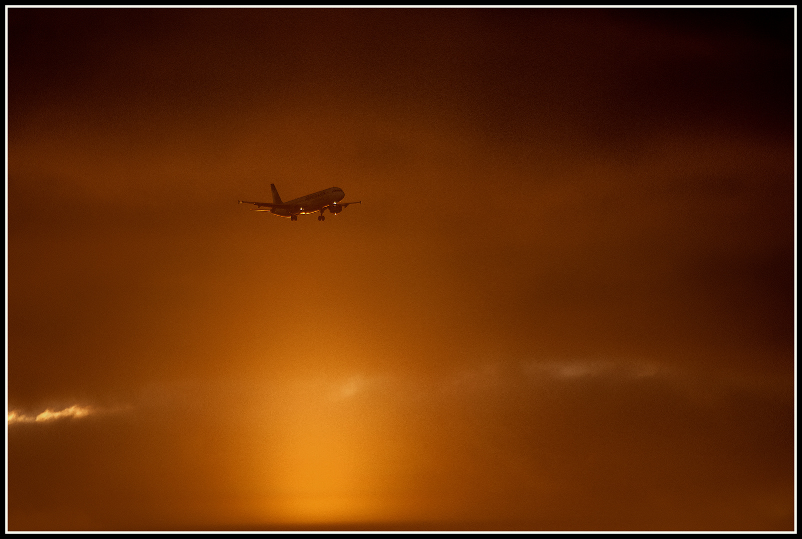 Anflug im letzten Licht