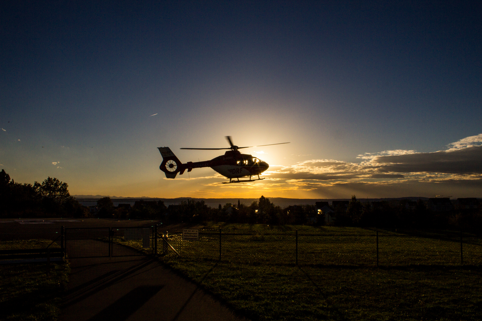 Anflug im Sonnenuntergang