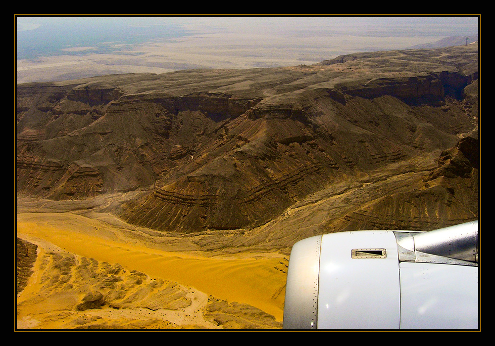 Anflug über der Wüste