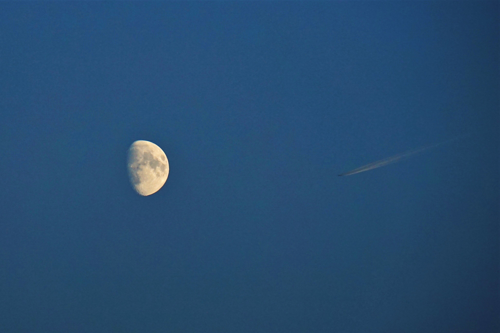 Anflug zum Mond