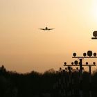 Anflugbefeuerung am Abend