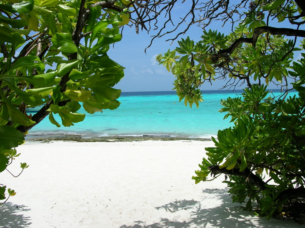 Angaga Beach ,Maldives