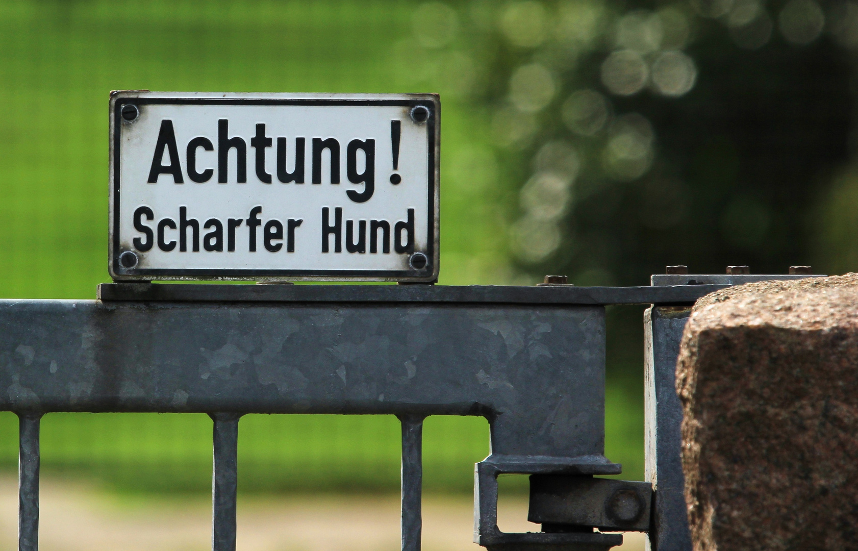 ANGEBER ! Foto & Bild quatsch, fun und rätselecke, witzige schilder