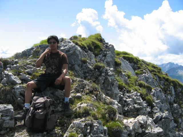 Angekommen am Grubigsteingipfel (2233m)