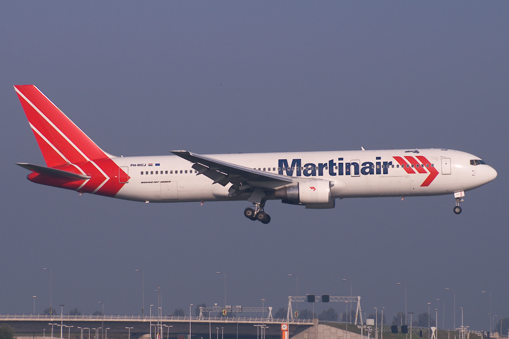 "angekratzte" Martinair ...