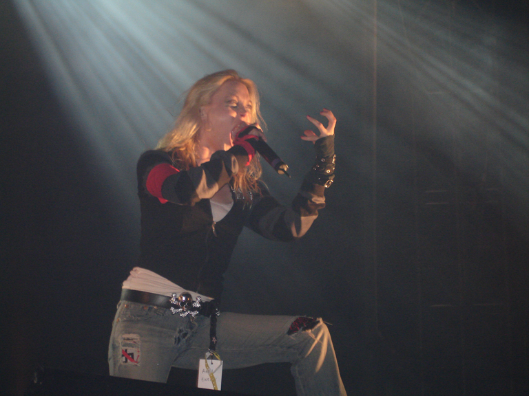 Angela Gossow (Arch Enemy) II