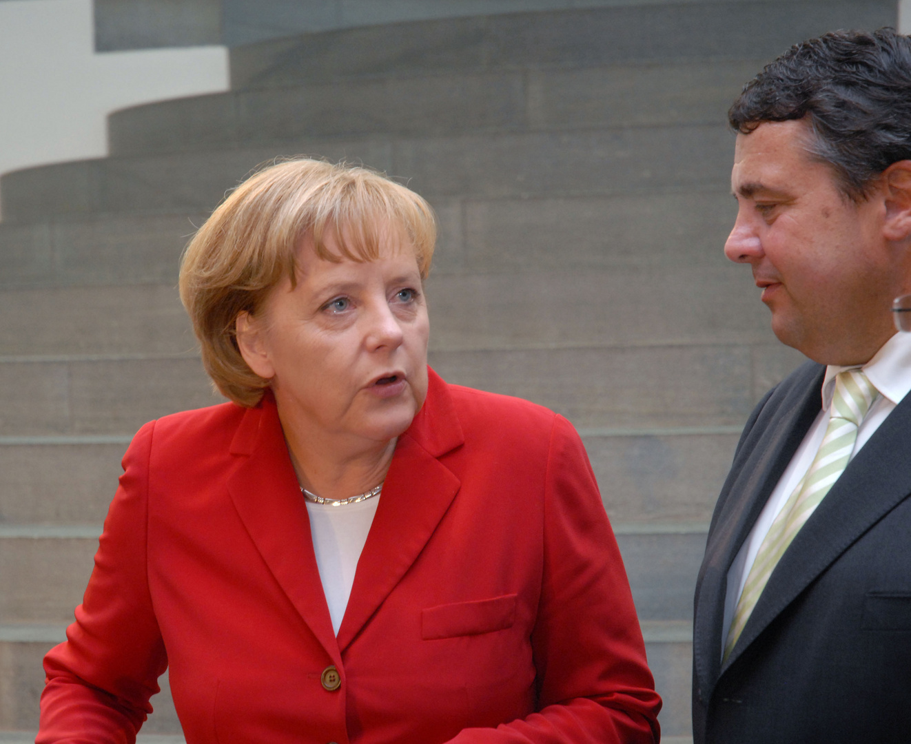 Angela Merkel, BK, mit Sigmar Gabriel, bei einer Veranstaltung