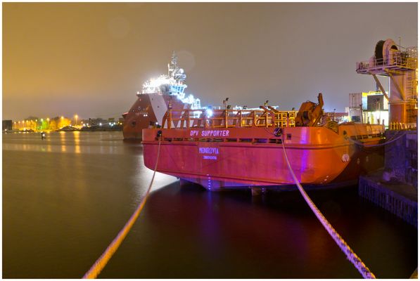 angeleint an der Schleuseninsel