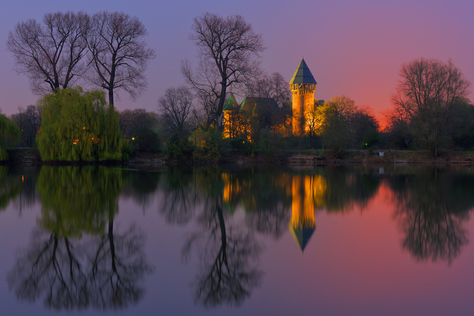 Angelteich vor Burg Linn (Krefeld)