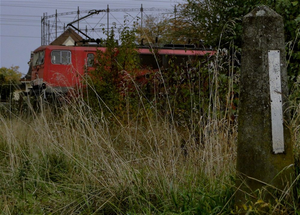 Angepasst ... [Bahnraum Augsburg]