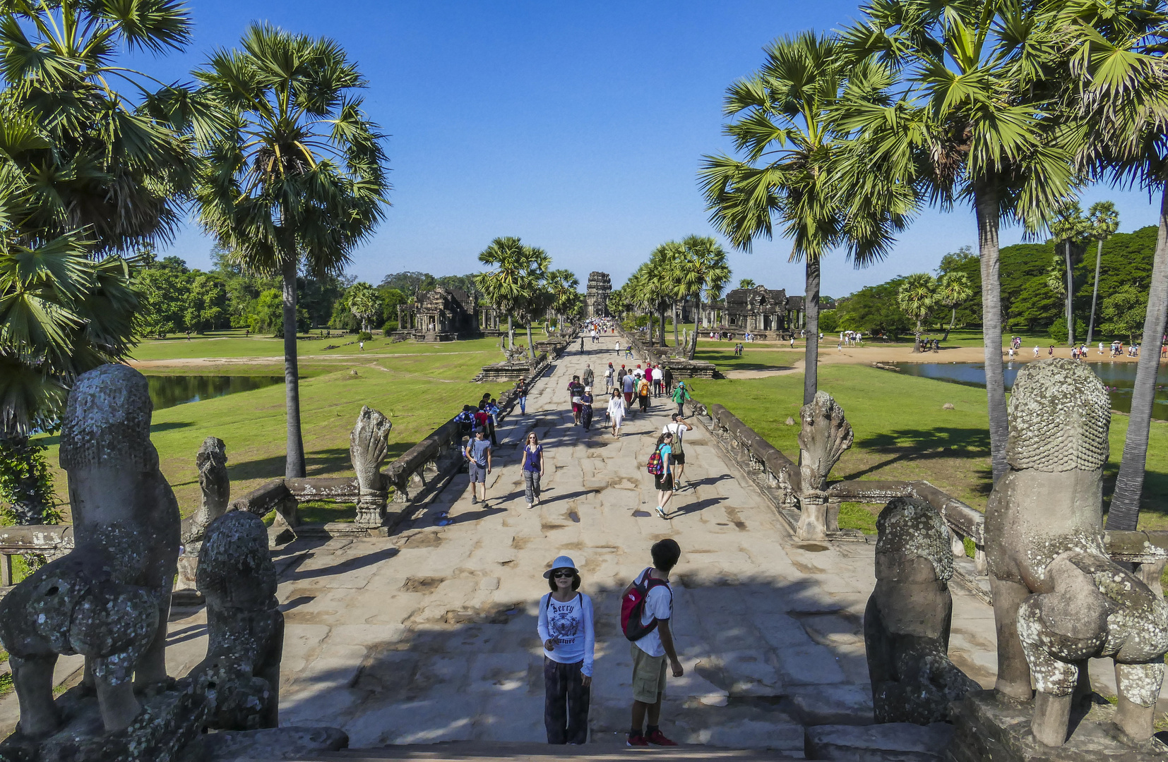 ...Angkor Wat - der Weg zum Südausgang...