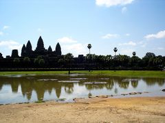 Angkor Wat, III