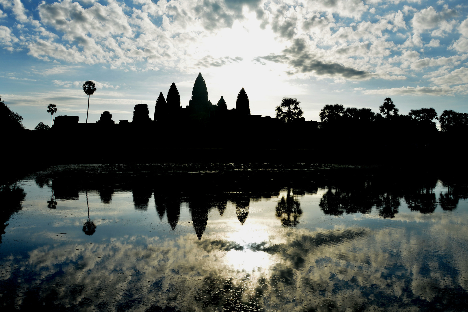 Angkor Wat im Spiegel