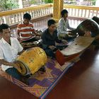 Angkor Watt   - Musikgruppe im Kloster