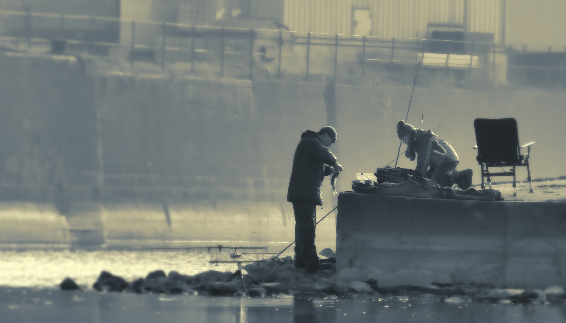 Angler an der Weser