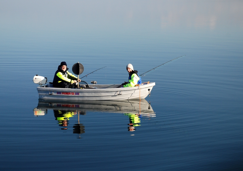 Angler auf dem weg nach Hiddensee ?