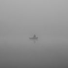 Angler im Nebel