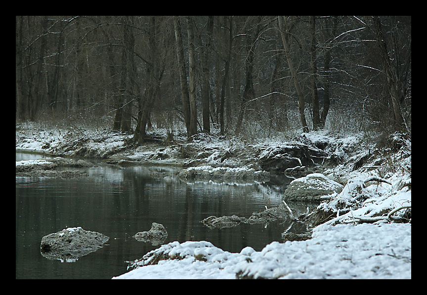 Angoli di fiume d'inverno