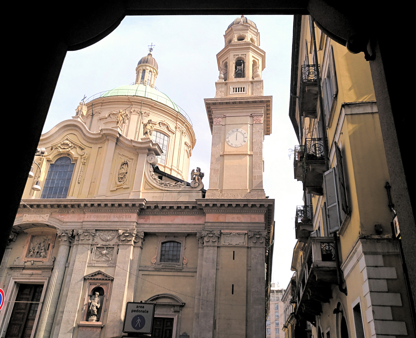 Angolo di Sant'Alessandro nel centro di Milano