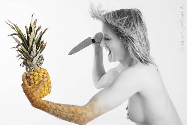 Angriff der Ananas