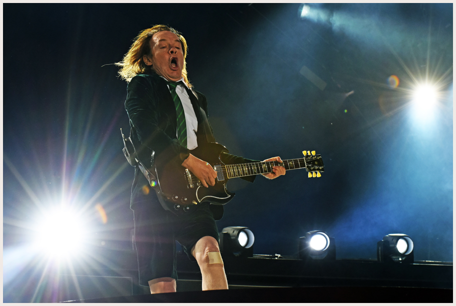 Angus Young vor 90.000 Zuschauern