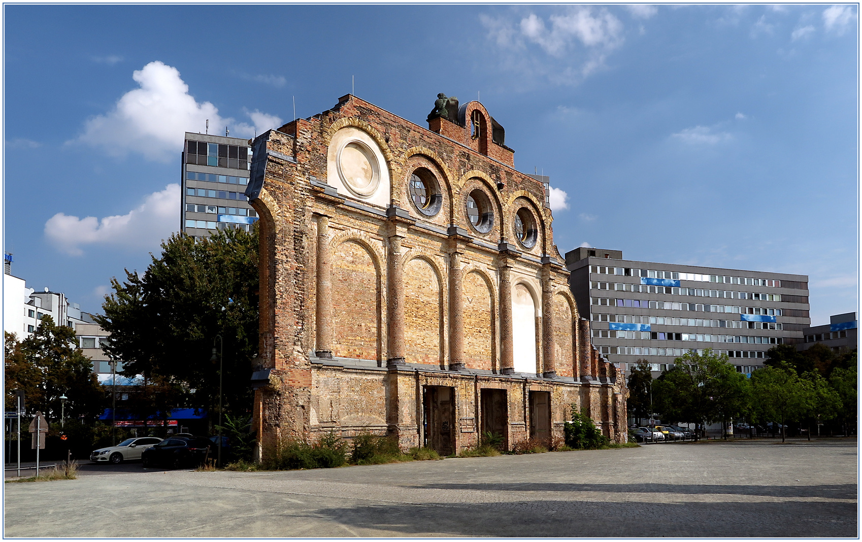 Anhalter Bahnhof - Berlin